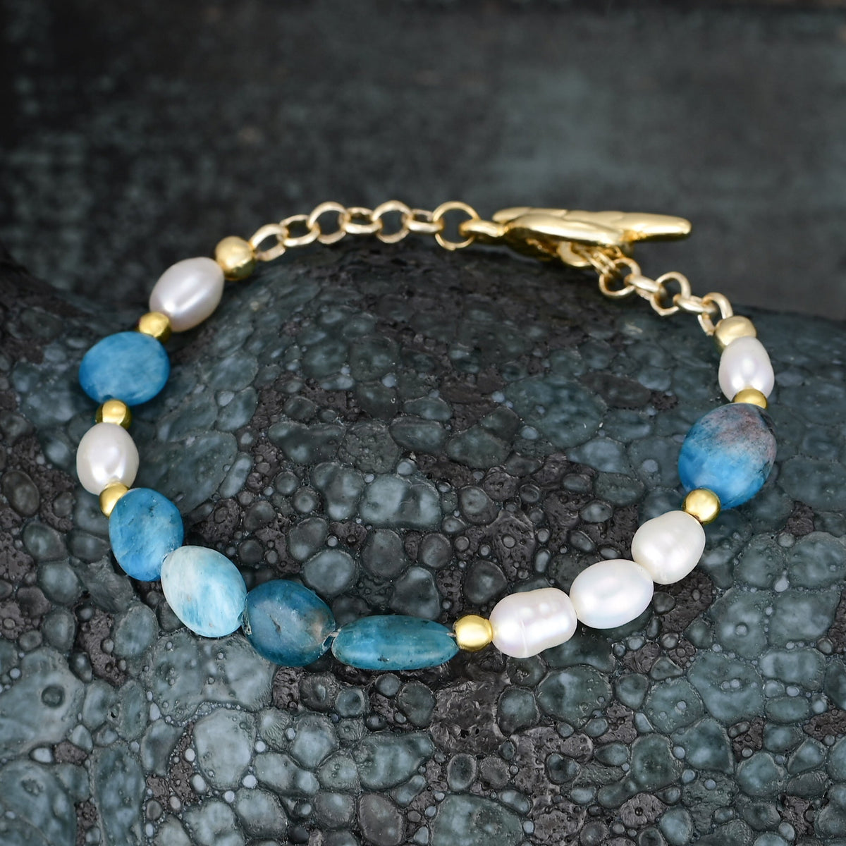 Beachfront Bliss Apatite Bracelet